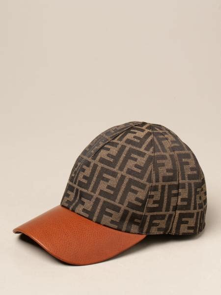 cappello baseball donna fendi logo scontato|Fendi Cappello baseball logo su SUGAR .